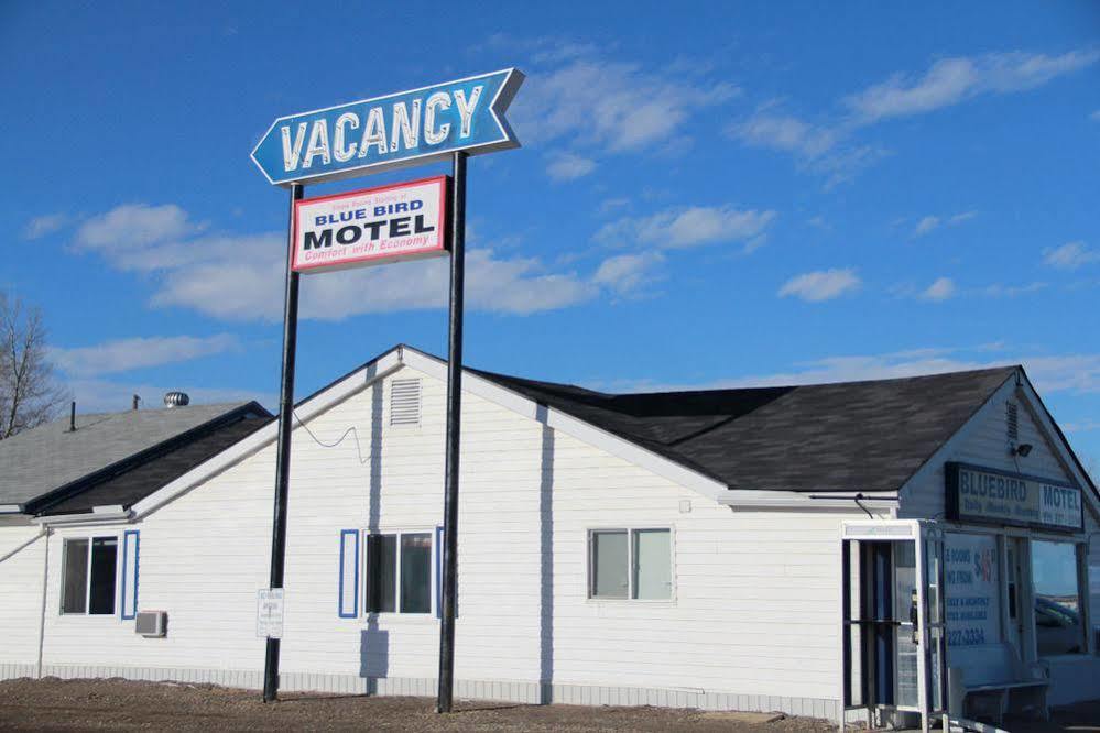 Bluebird Motel Innisfail Exterior foto