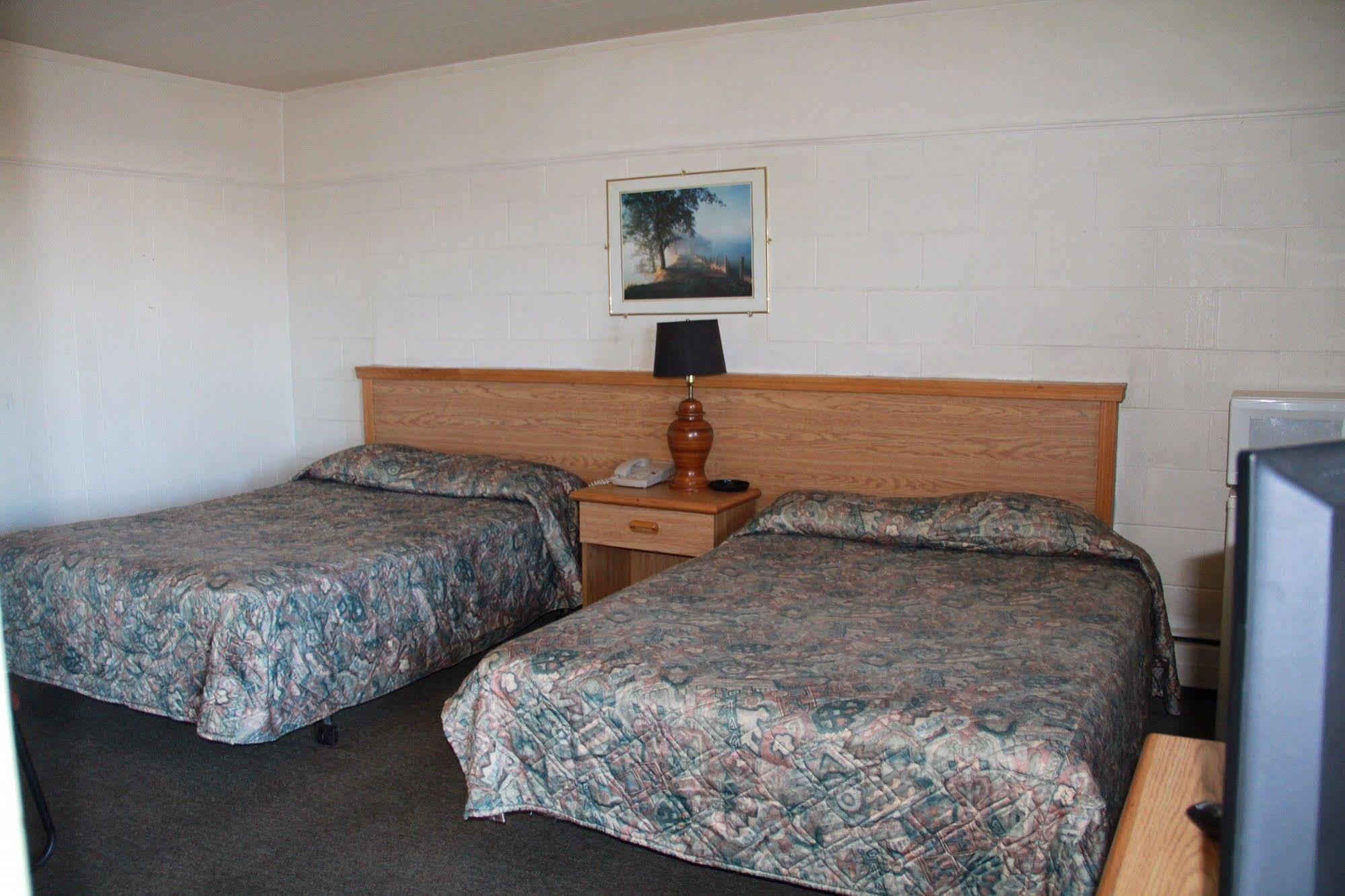 Bluebird Motel Innisfail Exterior foto